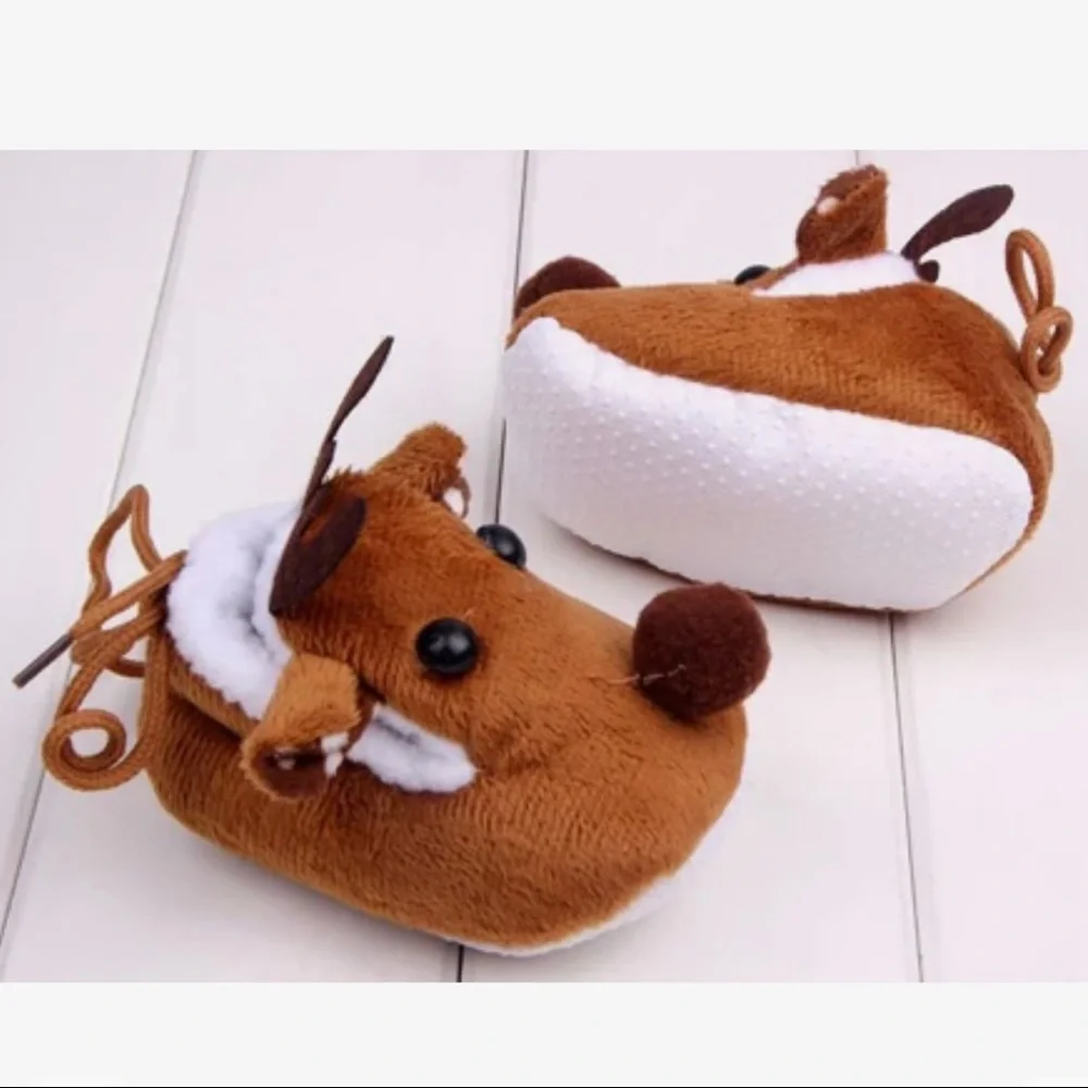 NEW WITHOUT TAG Anti-slip first walkers infant Christmas deer shoes, Size 2